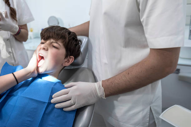Best Emergency Tooth Extraction in Navy, VA